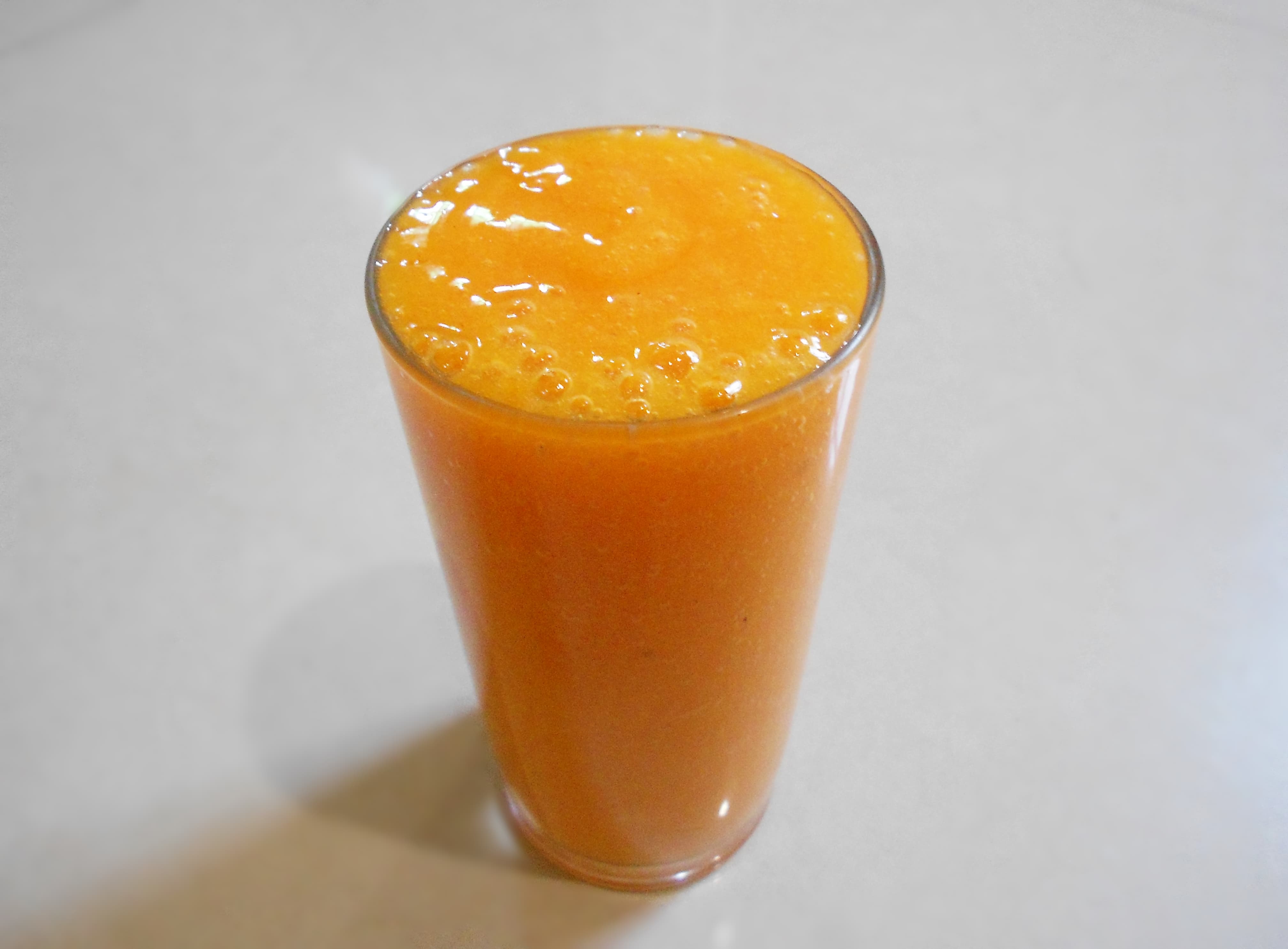 SUCO DE CAQUI COM AGRIÃO