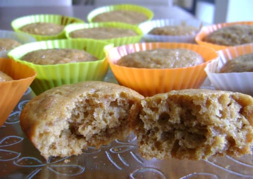 MUFFINS DE CAQUI E CASTANHA DO PARÁ