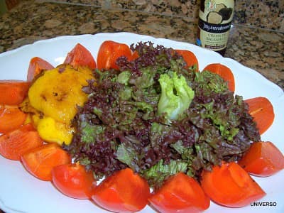 SALADA DE CAQUI, ALFACE E MANGA